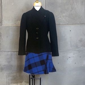 Women’s black Armani Collezioni fabric brocade blazer jacket size 8